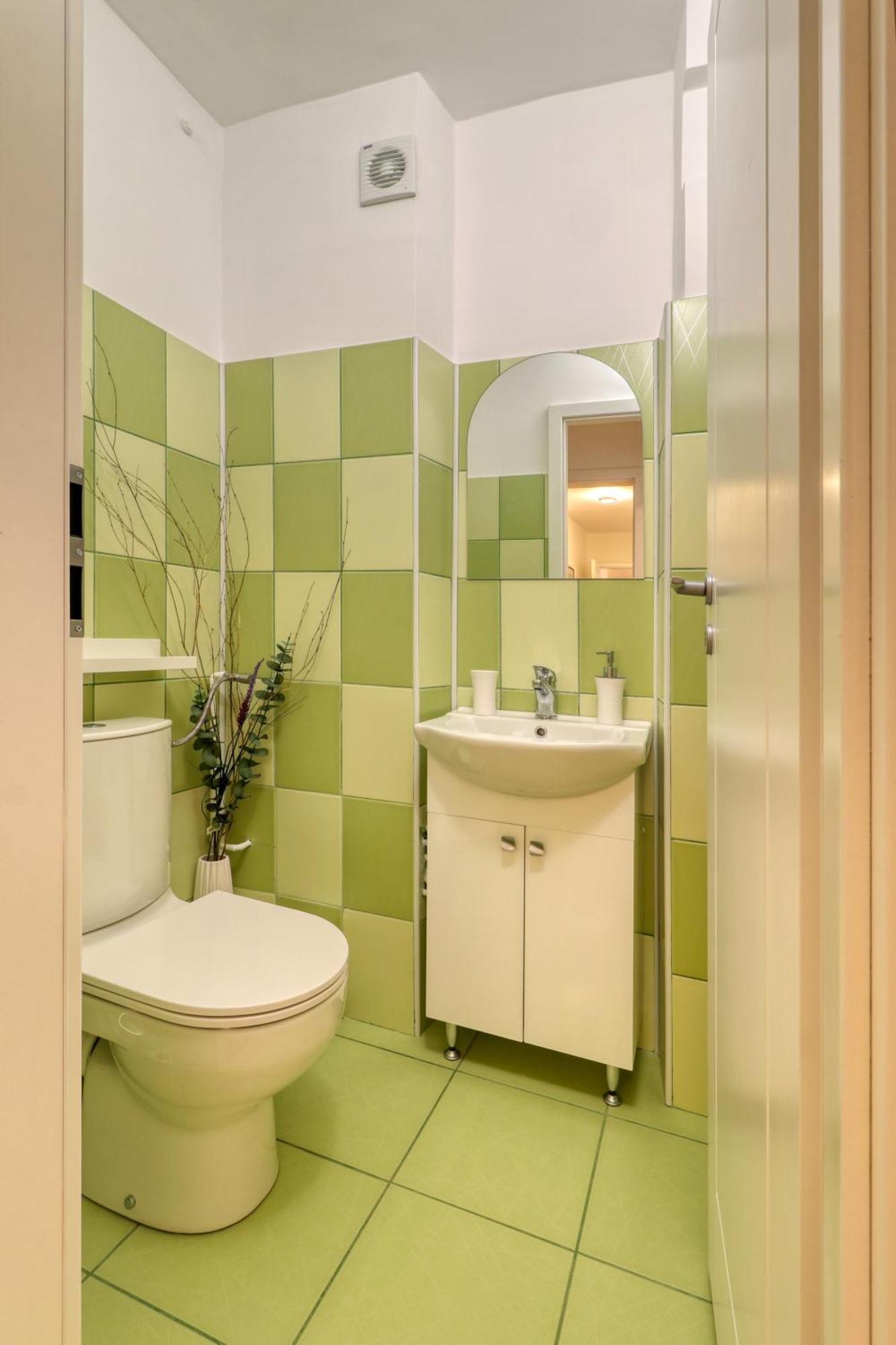 Quito Apartment - Stylish & Quiet ブカレスト エクステリア 写真